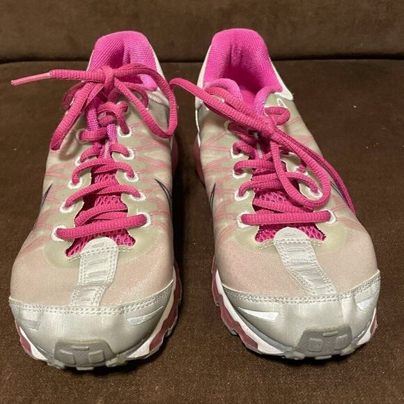 Excellent Pink Grey Nike Air Max 2009 womens 7 US 38 EUR Ready to use. - Picture 2 of 7